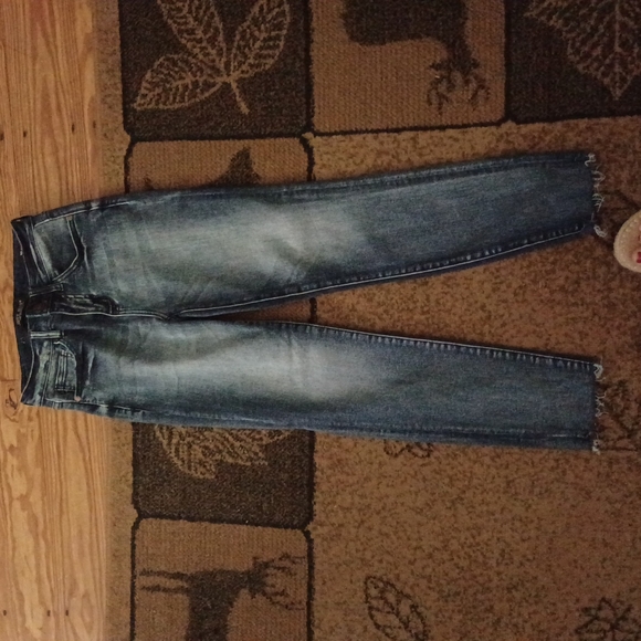 Jeans - Picture 2 of 4